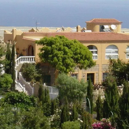Stoke Retreats Tenerife Casa de Campo *